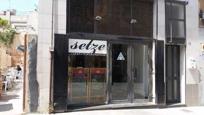 Setze
