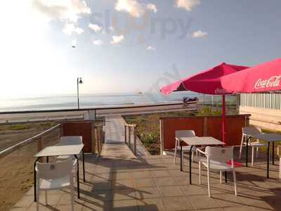 Aussies Beach Bar