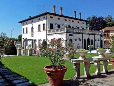 Villa La Meridiana, Salizzole