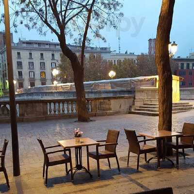 Restaurant Pont De Pedra