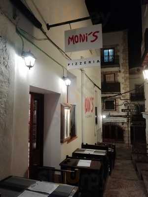 Moni's Pizzeria