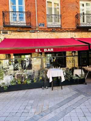 El Bar