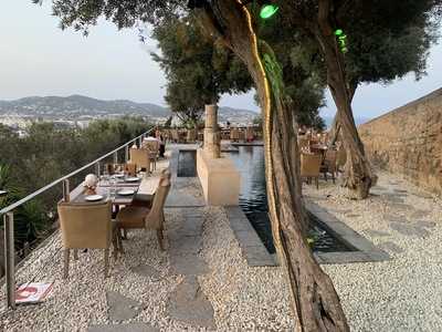 Flying Pig Ibiza Cafe And Catering