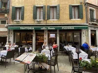 Pizzería Trattoria Alla Fonte