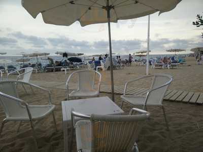 Zona 6 Beach Bar