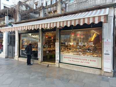 Rizzo Pane, Venezia