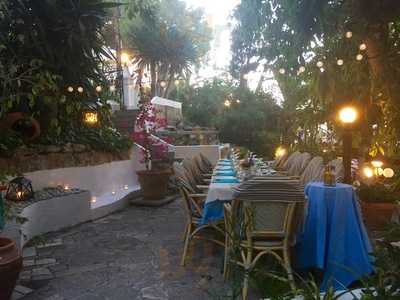 Sorrento's Illetas Garden Grill