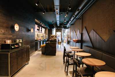 Starbucks Plaza Mayor 21