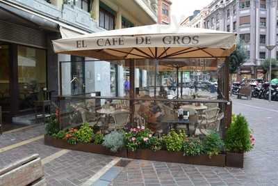 El Cafe De Gros