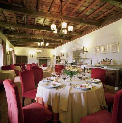 Restaurante Parador De Monforte De Lemos