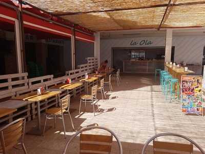 La Ola Restaurante