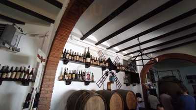 Bodega Agusto Angora Quiros