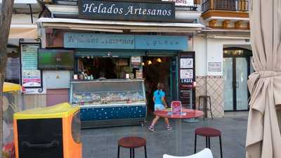 Cafeteria Heladeria L'plaza