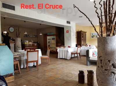 El Cruce Restaurant