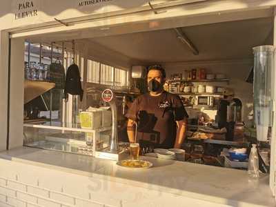 La Antillana Churros Y Hamburguesas