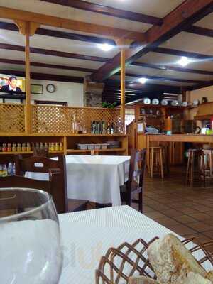 Restaurante Y Mesón Remiseiro