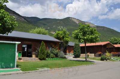 Camping Valle De Tena