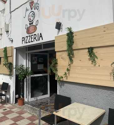 A Vista Pizzeria