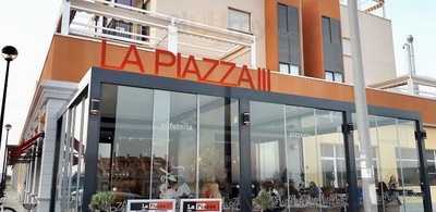 La Pizzeria La Piazza