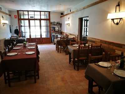 Restaurant La Rectoria De Sant Joan De Fàbregues