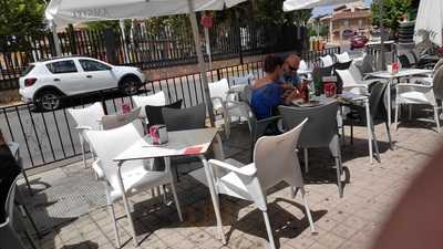 Cafeteria Cerveceria El Parque