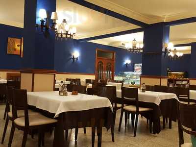 Hostal Restaurante El Cazador