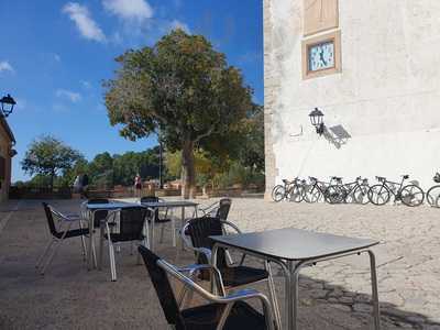 Cafe Sa Placa De Galilea