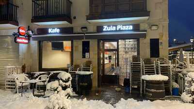 Zuia Plaza Kafe