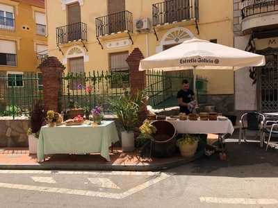 El Carmen Restaurante Y Hostal