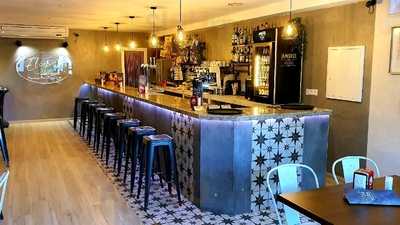 El Pub Café-bar