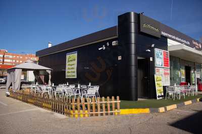 Cafetería Y Restaurante La Bernarda