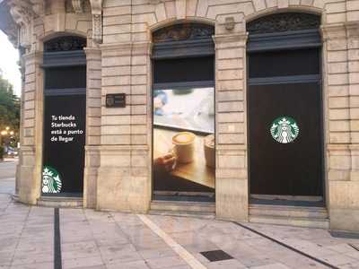 Starbucks Plaza Escandalera