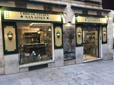 Chocolatería San Ginés