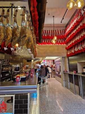 Museo Del Jamón