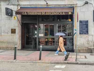 Taberna De Argensola