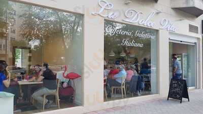 Heladería La Dolce Vita Cafeteria