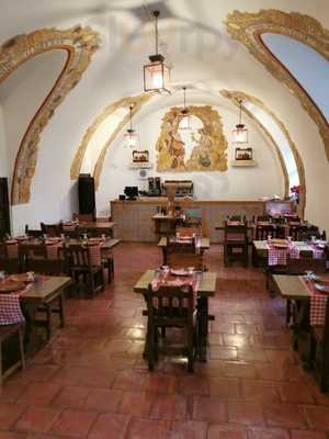 El Bodegon - Parador De Chinchon