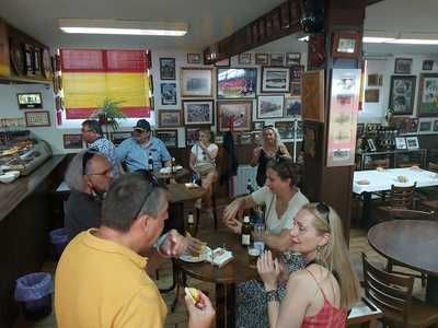 Bar Asociación Antiguos Alumnos De La Guardia Civil