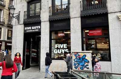 Five Guys Plaza Mayor