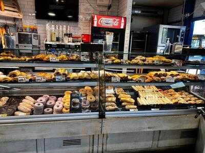 Cafe de la estacion Aluche (Salida de Cercanias)