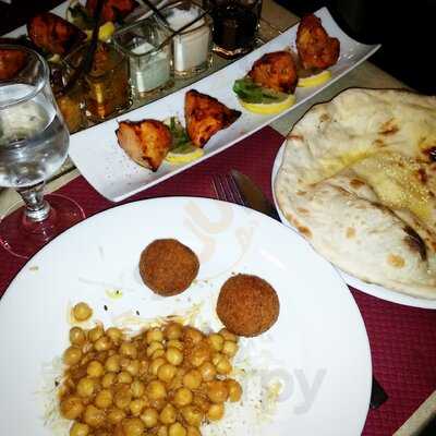 Bollywood Tandoor, Lyon