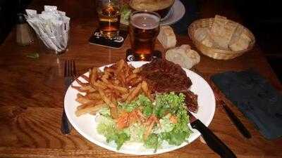 The Blarney Stone Pub Restaurant Bordeaux