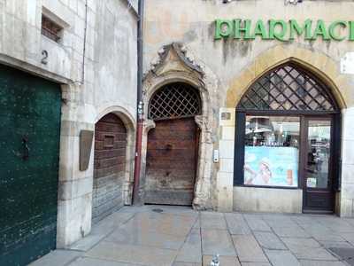 The Smoking Dog Pub, Lyon