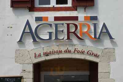 Comptoir Dégustation Agerria Produits Terroir Espelette