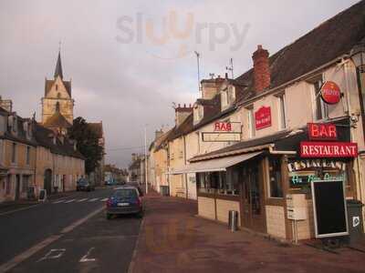 Le Bon Accueil, Falaise