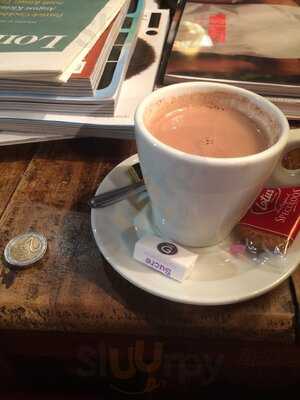 Book In Bar, Aix-en-Provence