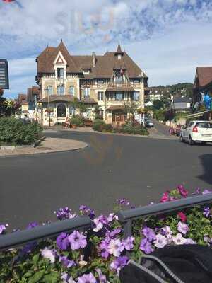 Le grand cafe, Blonville sur Mer