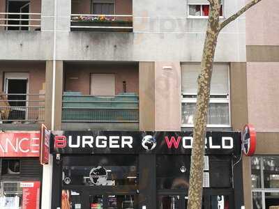 Burger World, Villeurbanne