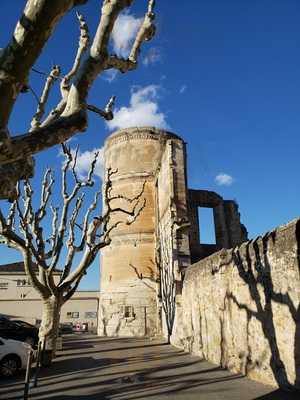 Le Retro, La Tour d'Aigues