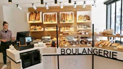 Maxime Boulangerie Café